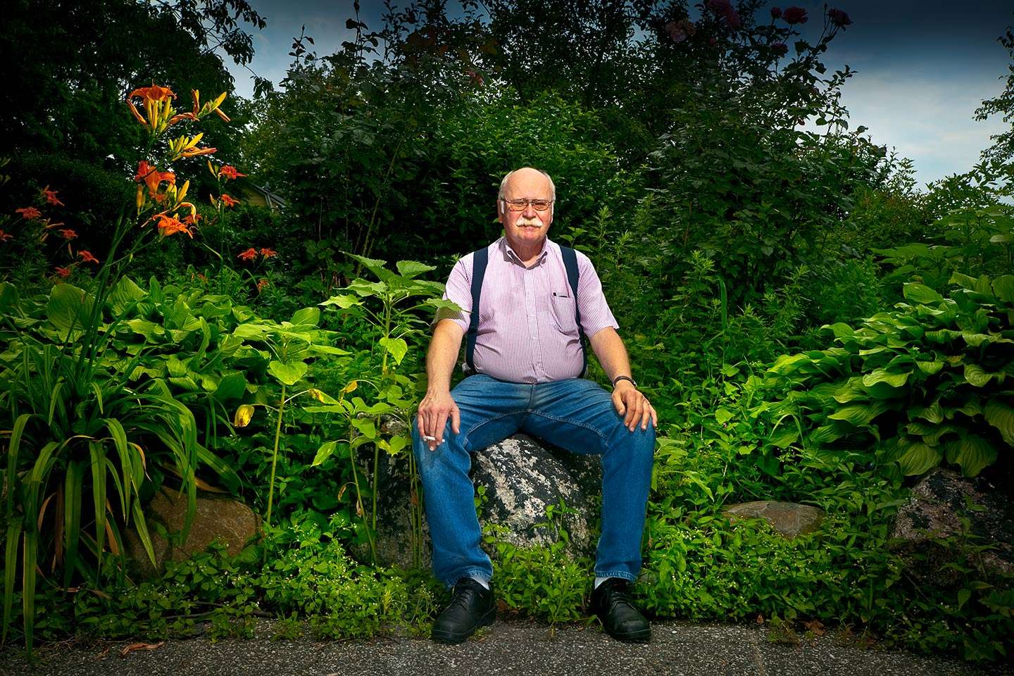 Organic farming in the Bronx.  Bissel Gardens is 5 city blocks converted into organic farming feeding individuals, low income, and homeless shelters.  Russ Lecount is one  of the founders and organizers. : Portraits : New York City portrait photographer