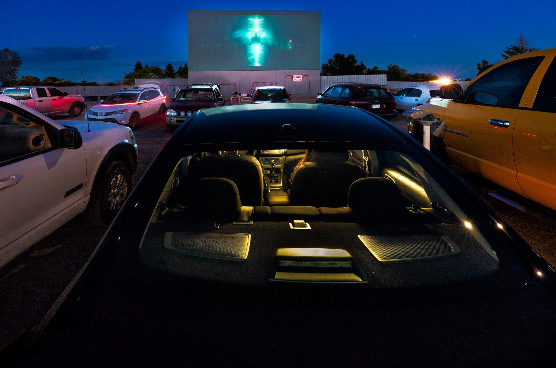 Movie Manor Drive Inn Theater : Visiting Mom : New York City portrait photographer