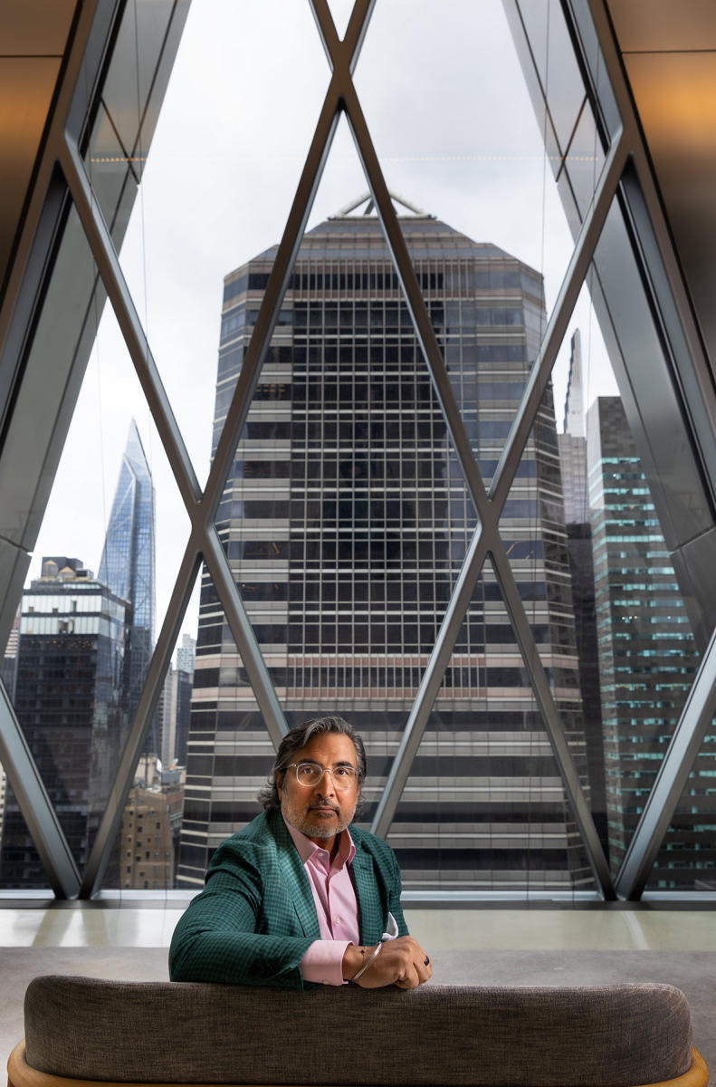 Portrait of Sonny Kalis. Mr. Kalis is a prominent global real estate investment leader and Co-CEO of BentallGreenOak (BGO), a major real estate investment and management platform with offices around the world. Portrait for PERE News, PEI Media, London, England.